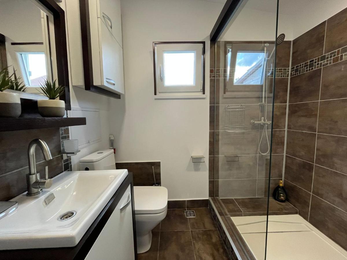 Charmante Petite Maison Transylvanie Villa Săcele Eksteriør billede